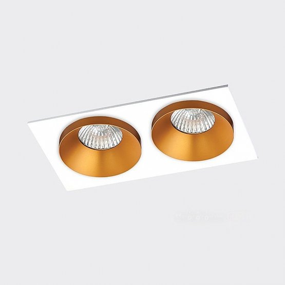 

Светильник встраиваемый Italline SOLO SP SOLO GOLD*2+SP 02 WHITE
