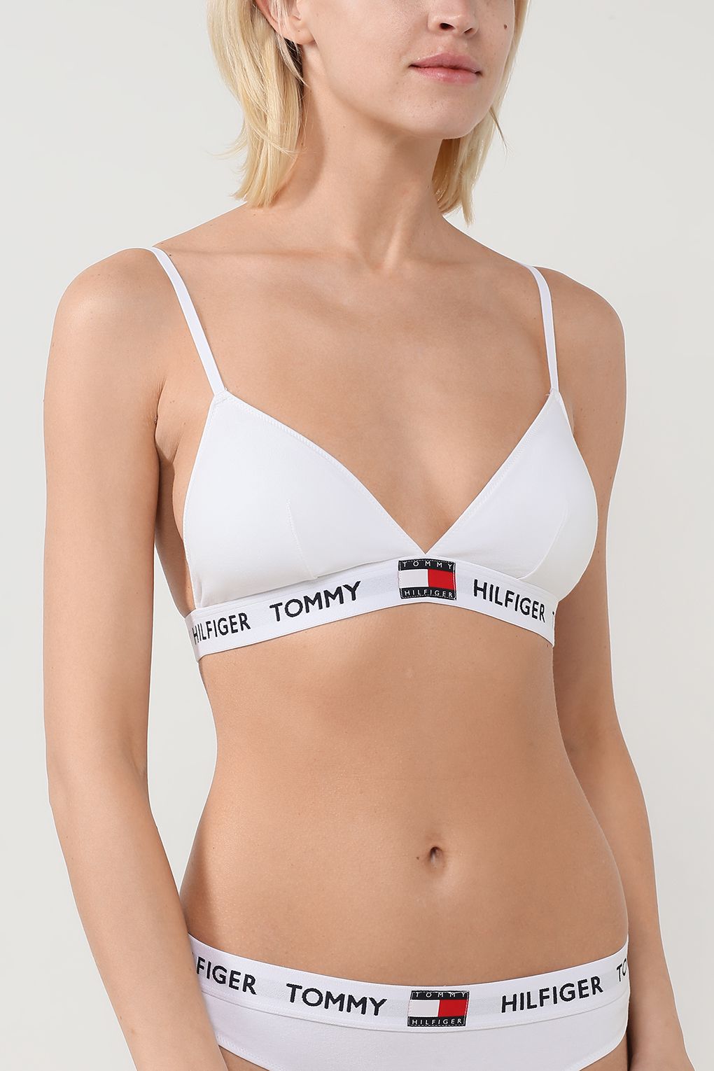 Бюстгальтер женский Tommy Hilfiger UW0UW02243 белый L 3210₽