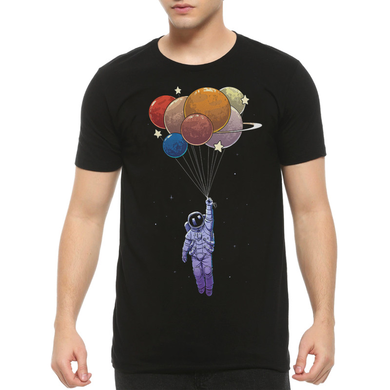 

Футболка мужская Dream Shirts Космонавт и воздушные шарики 73205222 черная S, Космонавт и воздушные шарики 73205222