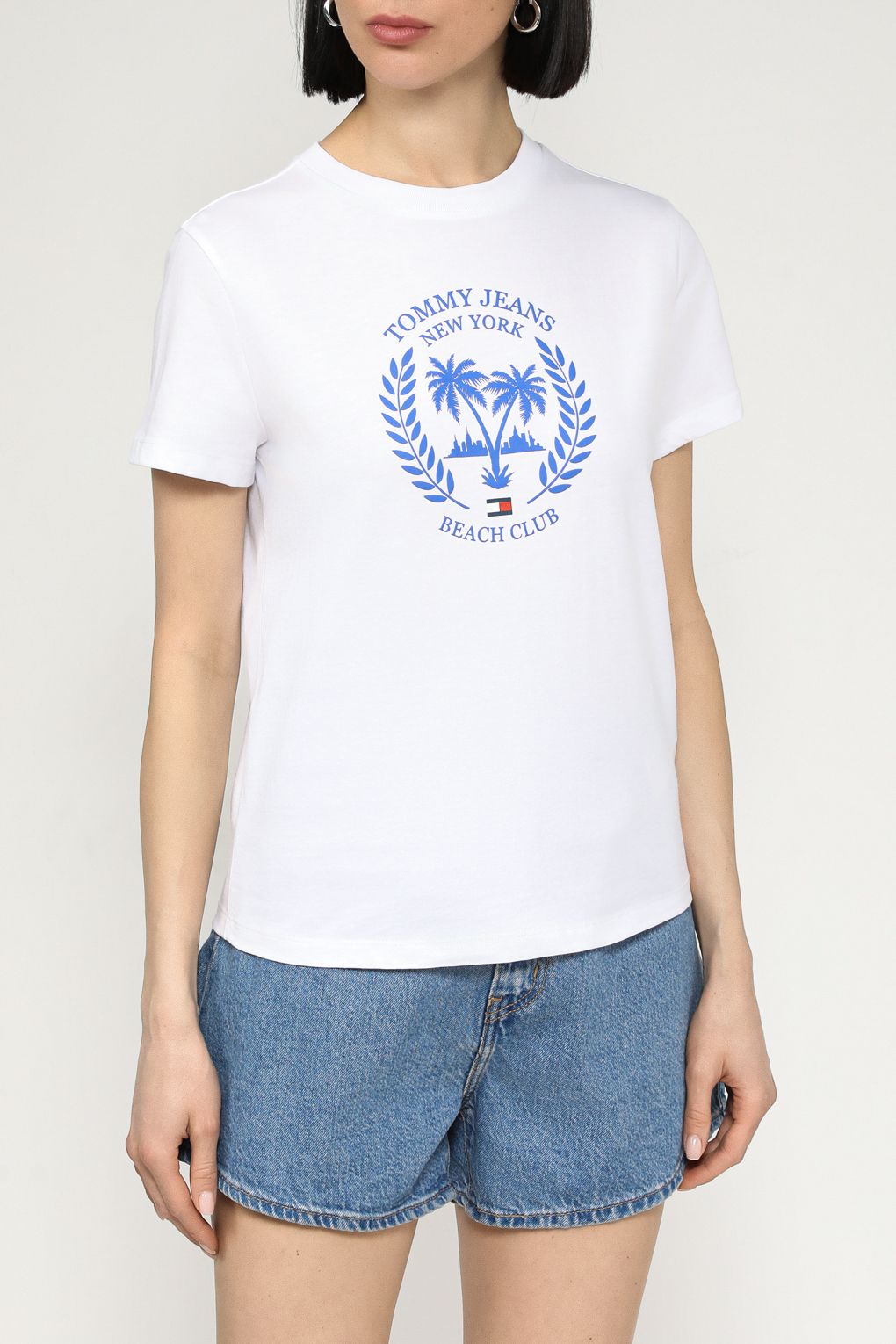 

Футболка женская Tommy Jeans DW0DW17835 белая L, Белый, DW0DW17835