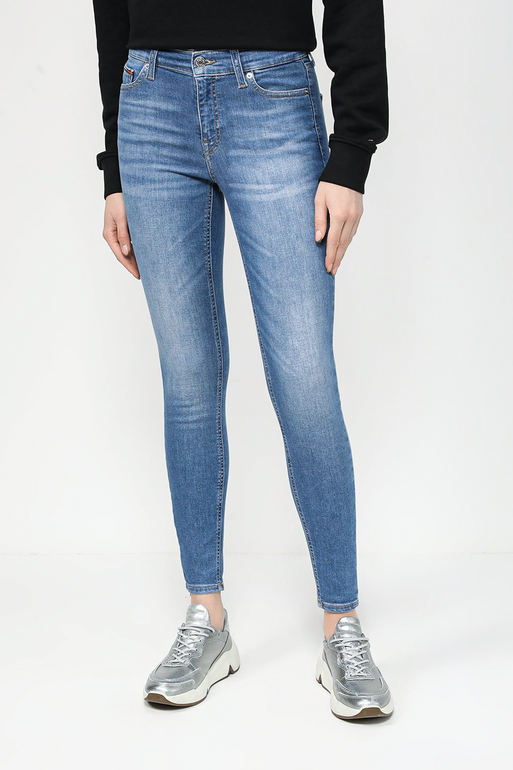 

Джинсы женские Tommy Jeans DW0DW16041 синие 28/30, Синий, DW0DW16041