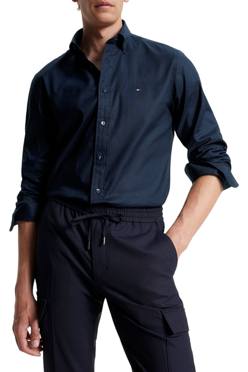 

Рубашка мужская Tommy Hilfiger MW0MW29969 синяя 41, Синий, MW0MW29969