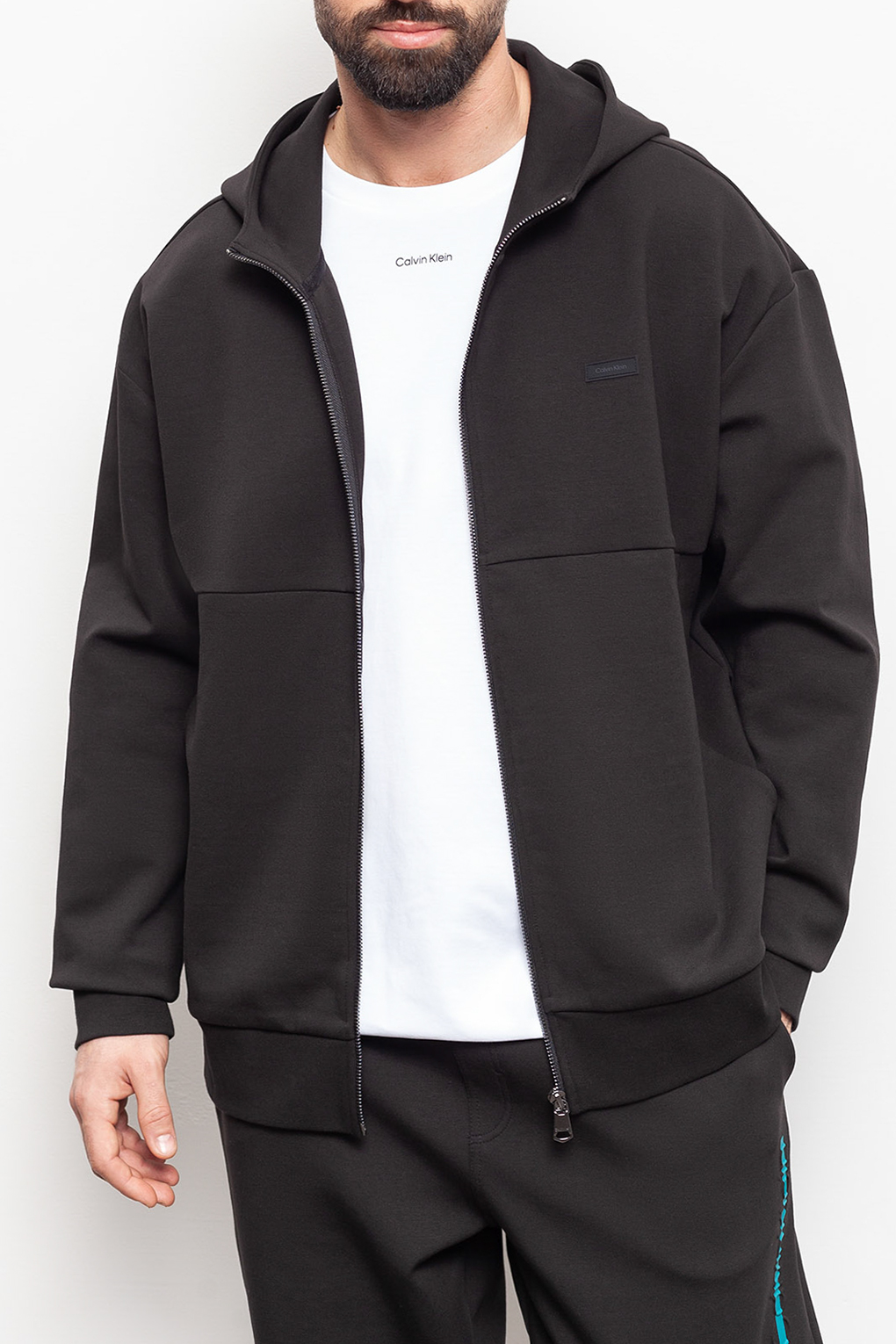 

Толстовка мужская Calvin Klein K10K112441 черная L, Черный, K10K112441