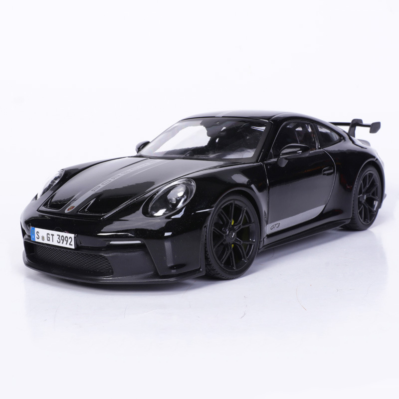 Машина Maisto Porsche 911 GT3 1:18 черный 36458