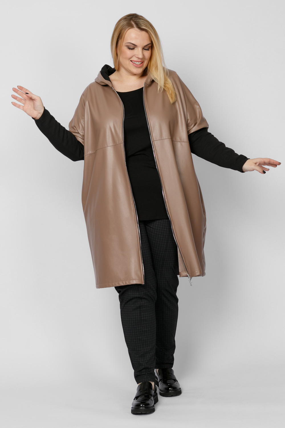 Пальто женское ARTESSA PL10209BRW19 коричневое 60-62 RU