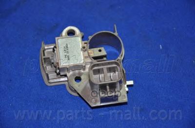 

PARTS-MALL Реле регулятор HYUNDAI STAREX 96-00/GALLOPER 00-03