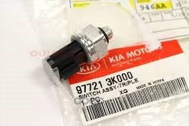 

HYUNDAI-KIA 977213K000 Датчик давления кондиционера I30, Santa Fe, Sonata