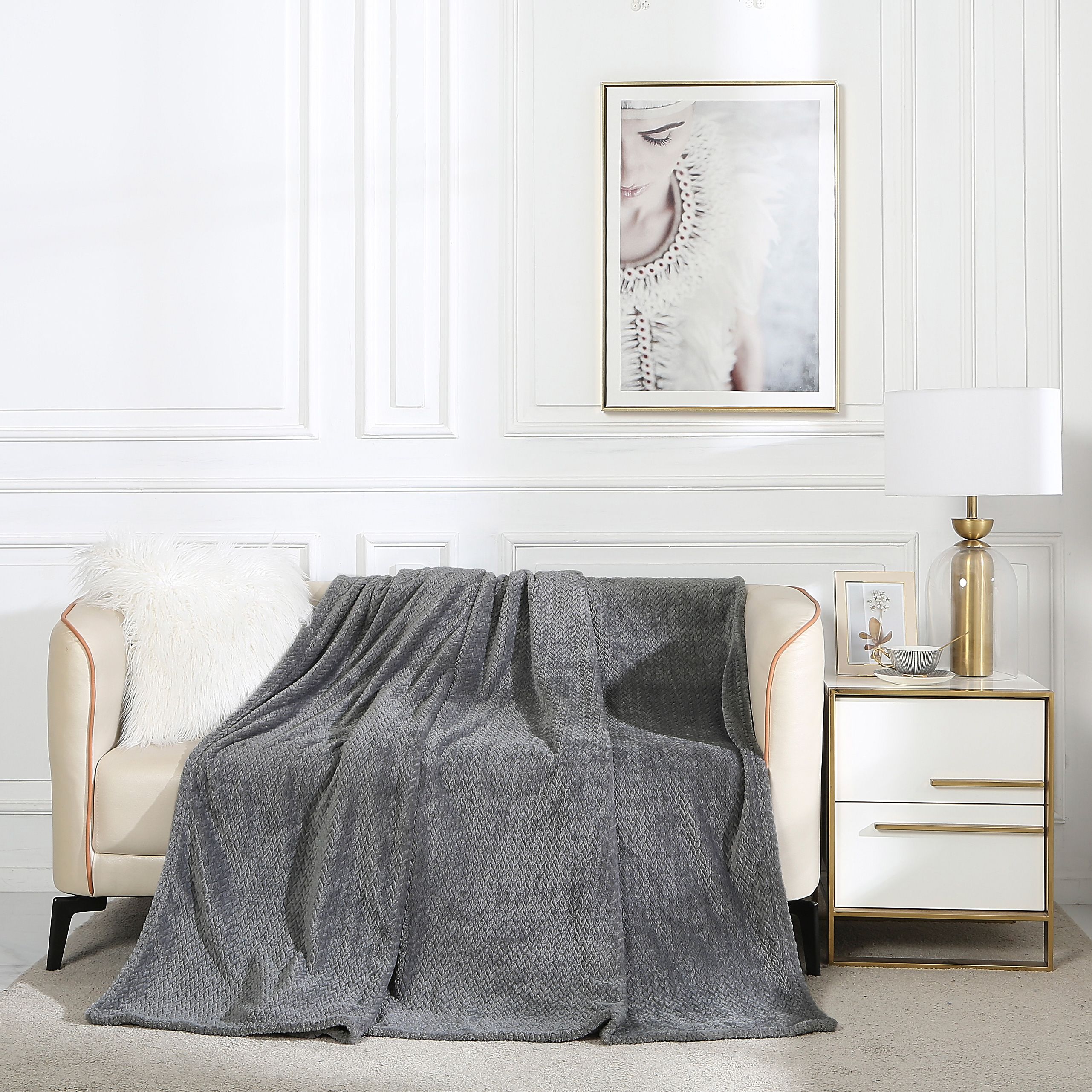

Плед евро однотонный Cleo Home Coletta Collection 180х200 велсофт покрывало на кровать, Coletta Collection