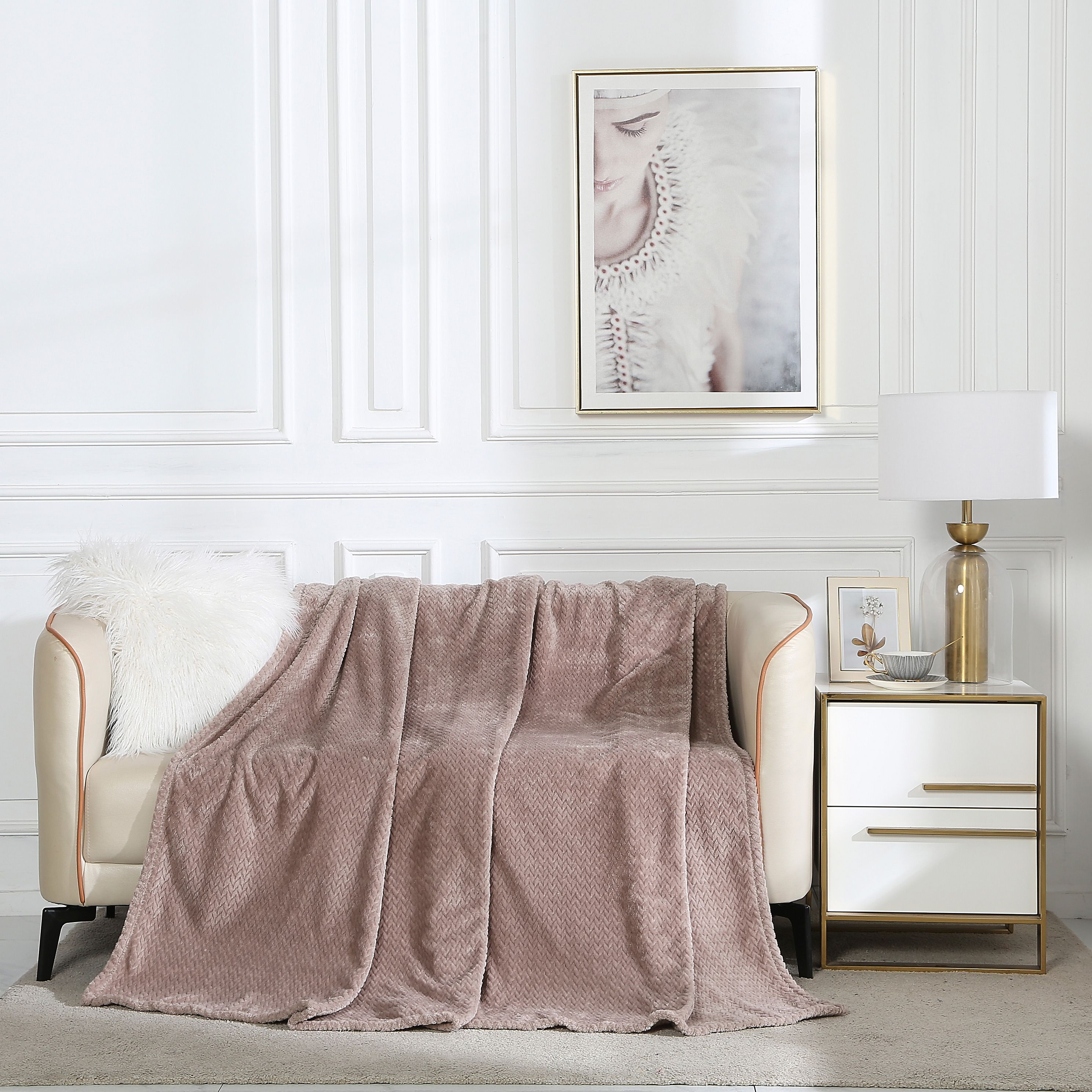 

Плед евро однотонный Cleo Home Coletta Collection 180х200 велсофт покрывало на кровать, Coletta Collection