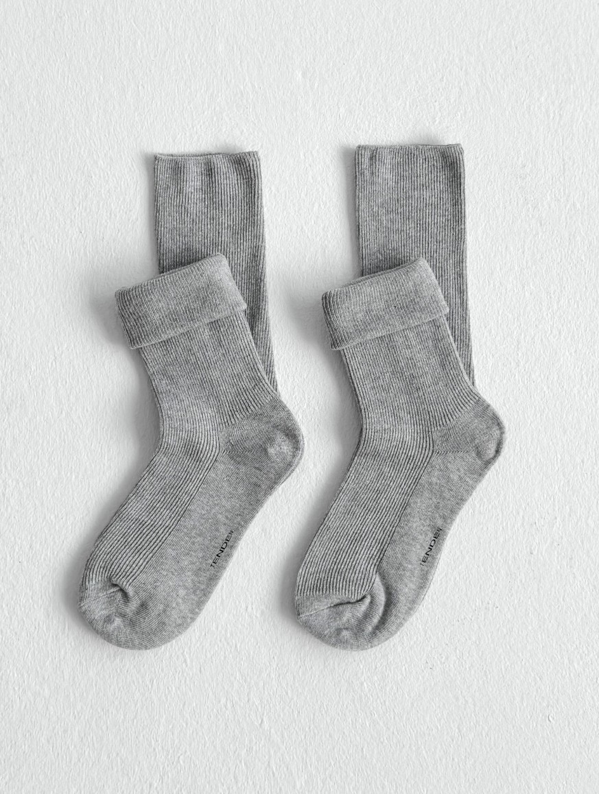 Комплект носков женских TENDEN WSF21/04M серых 36-39, 2 пары