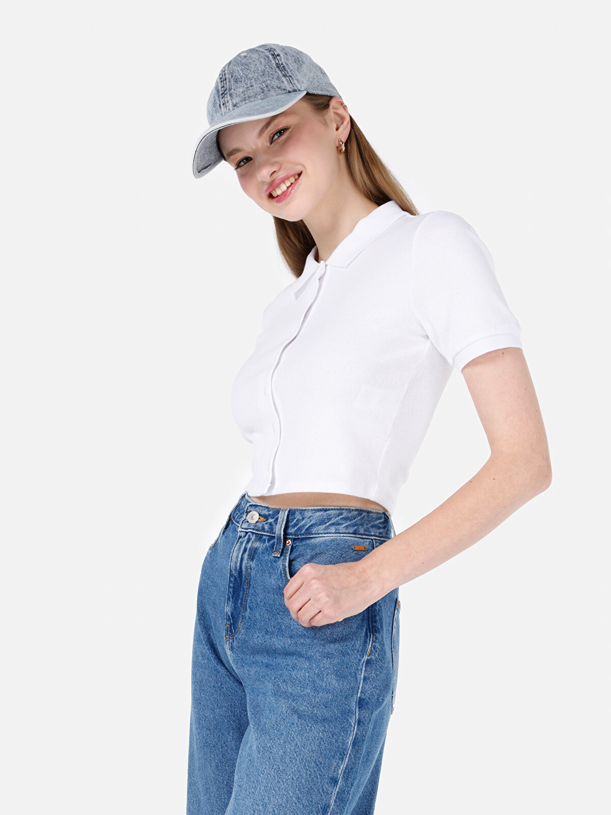 

Футболка женская Colin's CL1069123 белая XS, Белый, CL1069123
