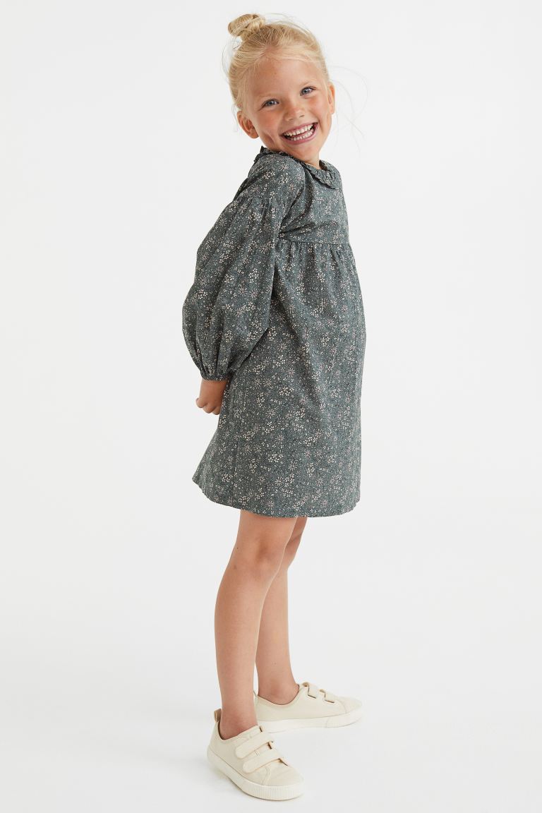 

Платье детское H&M 1099778, темно-зеленый/разноцветный, размер 140 (доставка из-за рубежа), 1099778