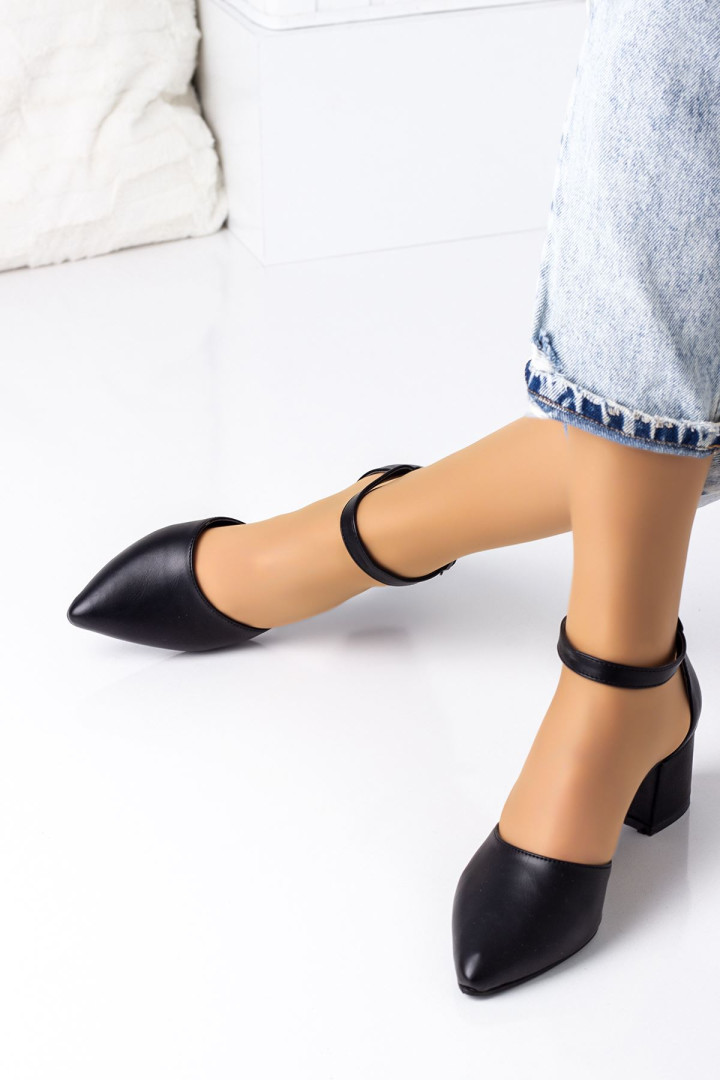 

Туфли женские Lal Shoes B691-R073 черные 39 EU (доставка из-за рубежа), B691-R073