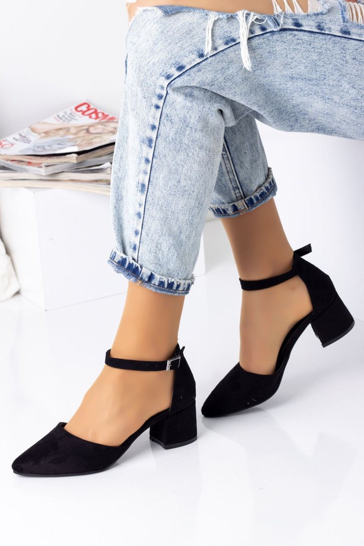 

Туфли женские Lal Shoes B691-R060 черные 40 EU (доставка из-за рубежа), B691-R060