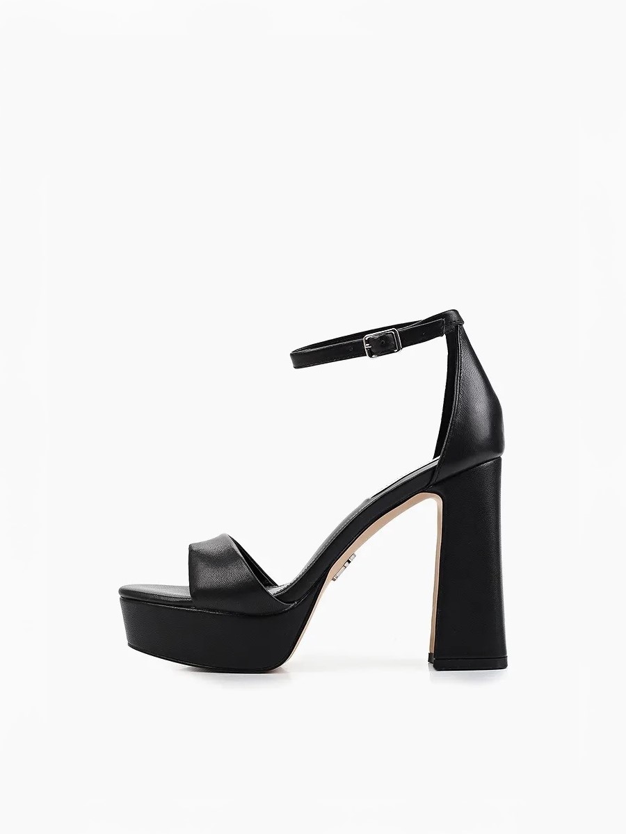 Босоножки женские STEVE MADDEN SMSARIANNA-17 черные 10 US