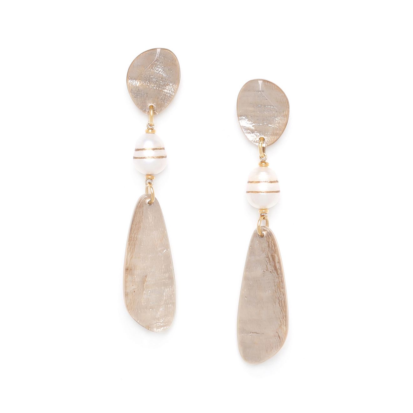 

Серьги из бижутерного сплава с ракушкой/жемчугом Nature Bijoux NB21.1-12-75400, NB21.1-12-75400
