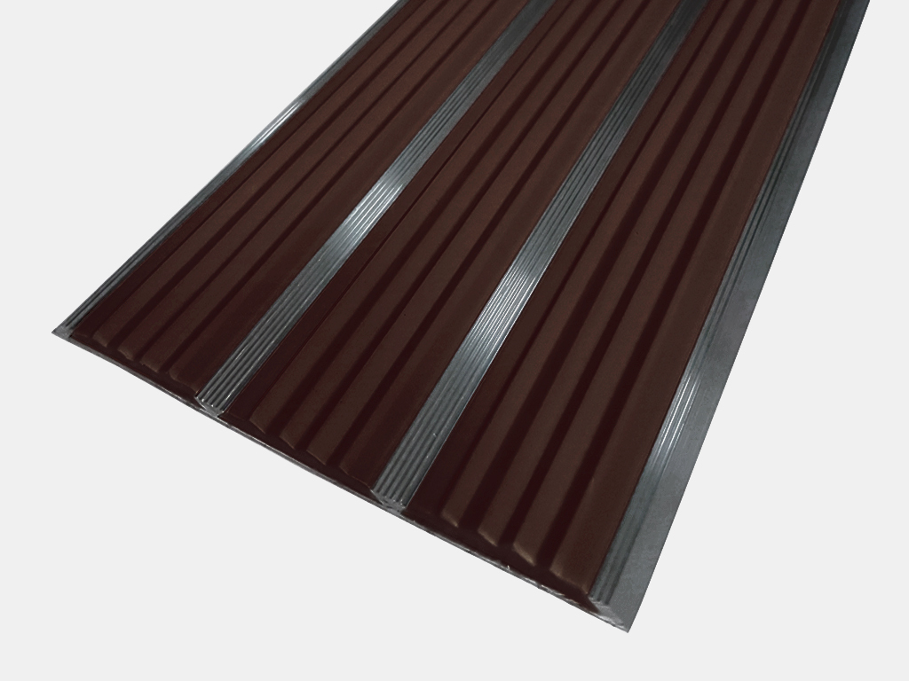 фото Алюминиевая полоса-порог с 3 резиновыми коричневыми вставками, длина 1.33м, упаковка 5 шт safetystep
