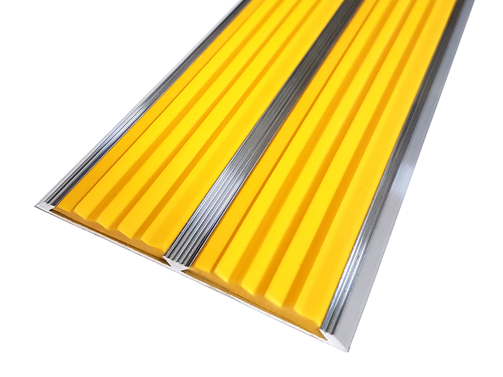 фото Алюминиевая полоса-порог с 2 резиновыми желтыми вставками, длина 1.33м, упаковка 5 шт safetystep