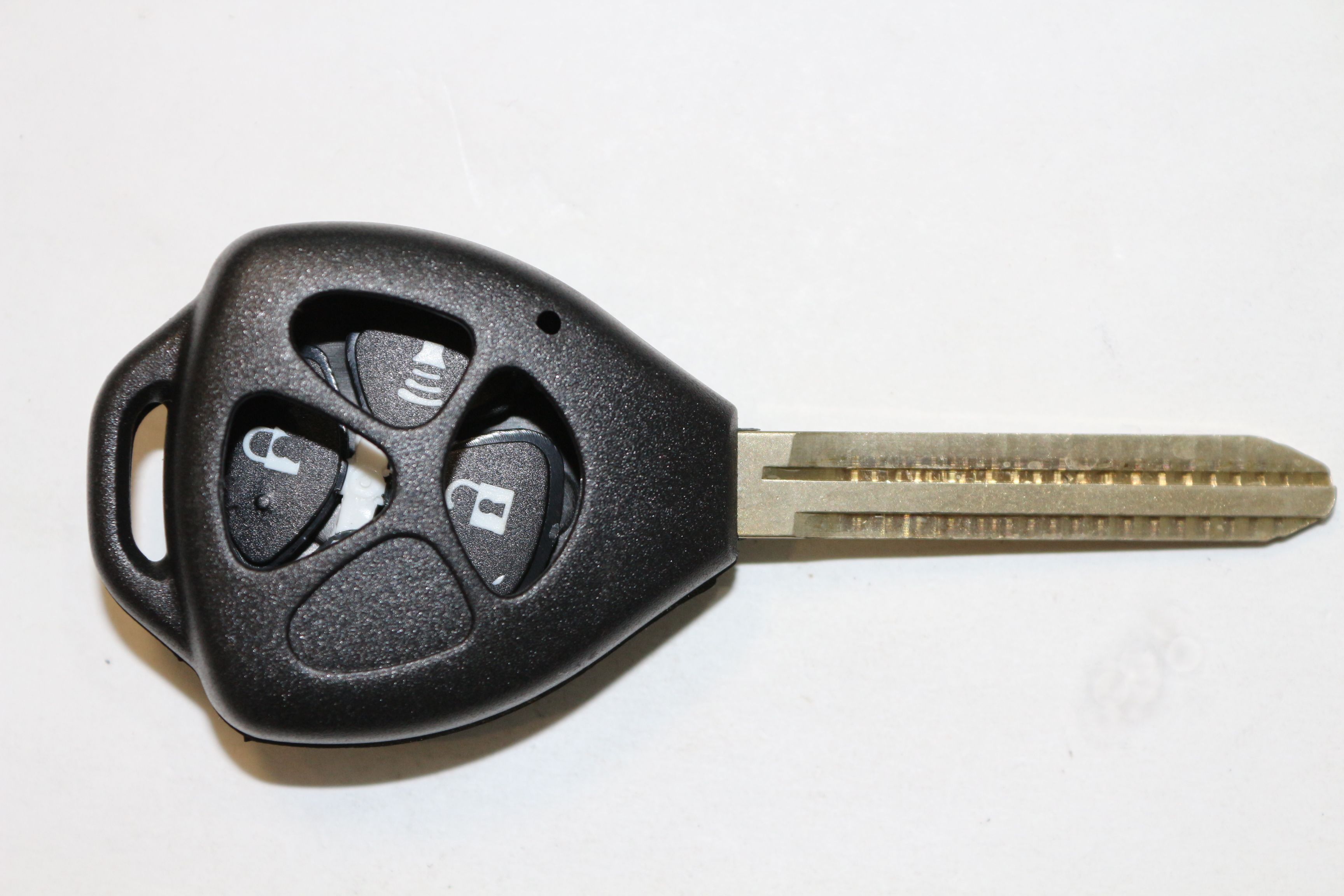 Ключ зажигания Autokey заготовка для Toyota дист. 3 кнопки