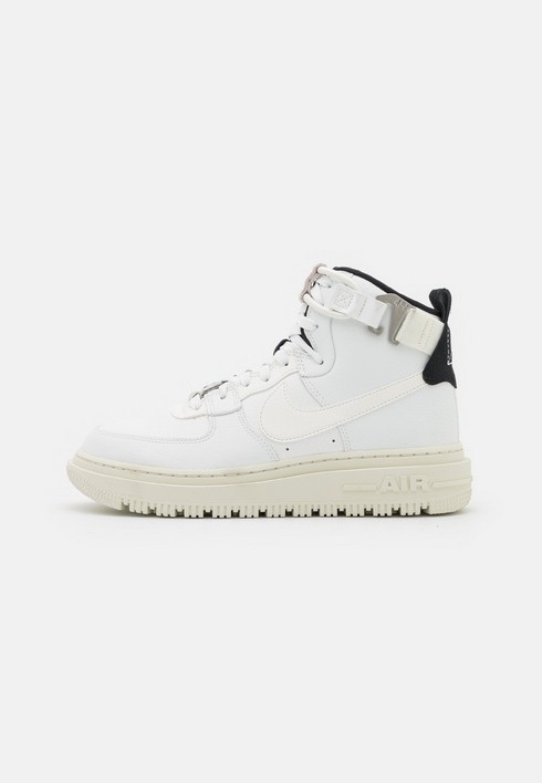 

Кеды женские Nike Af1 Ut 2.0 белые 35.5 EU (доставка из-за рубежа), Белый, Af1 Ut 2.0