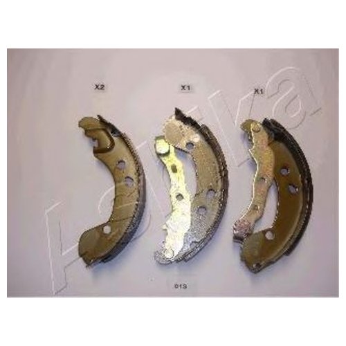 

Комплект тормозных колодок Ashika 5500013