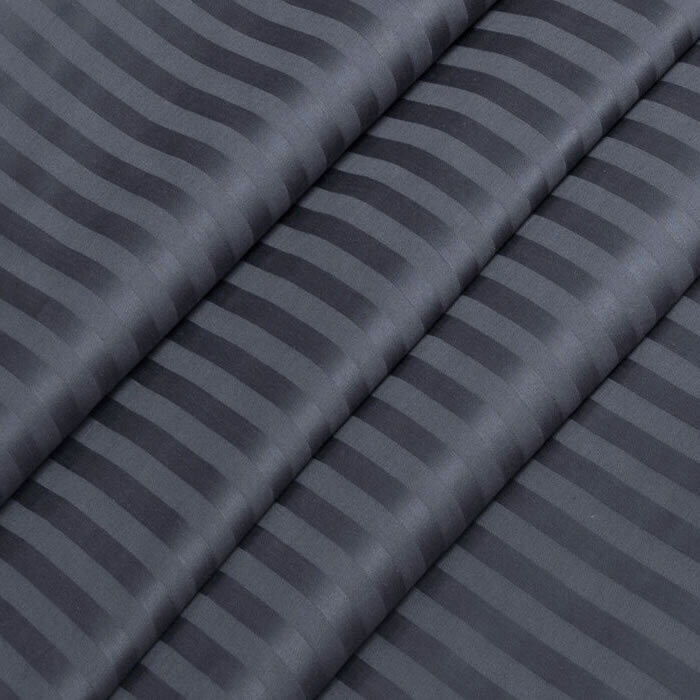 фото Постельное бельё maktex из страйп сатина евро графит 1х1