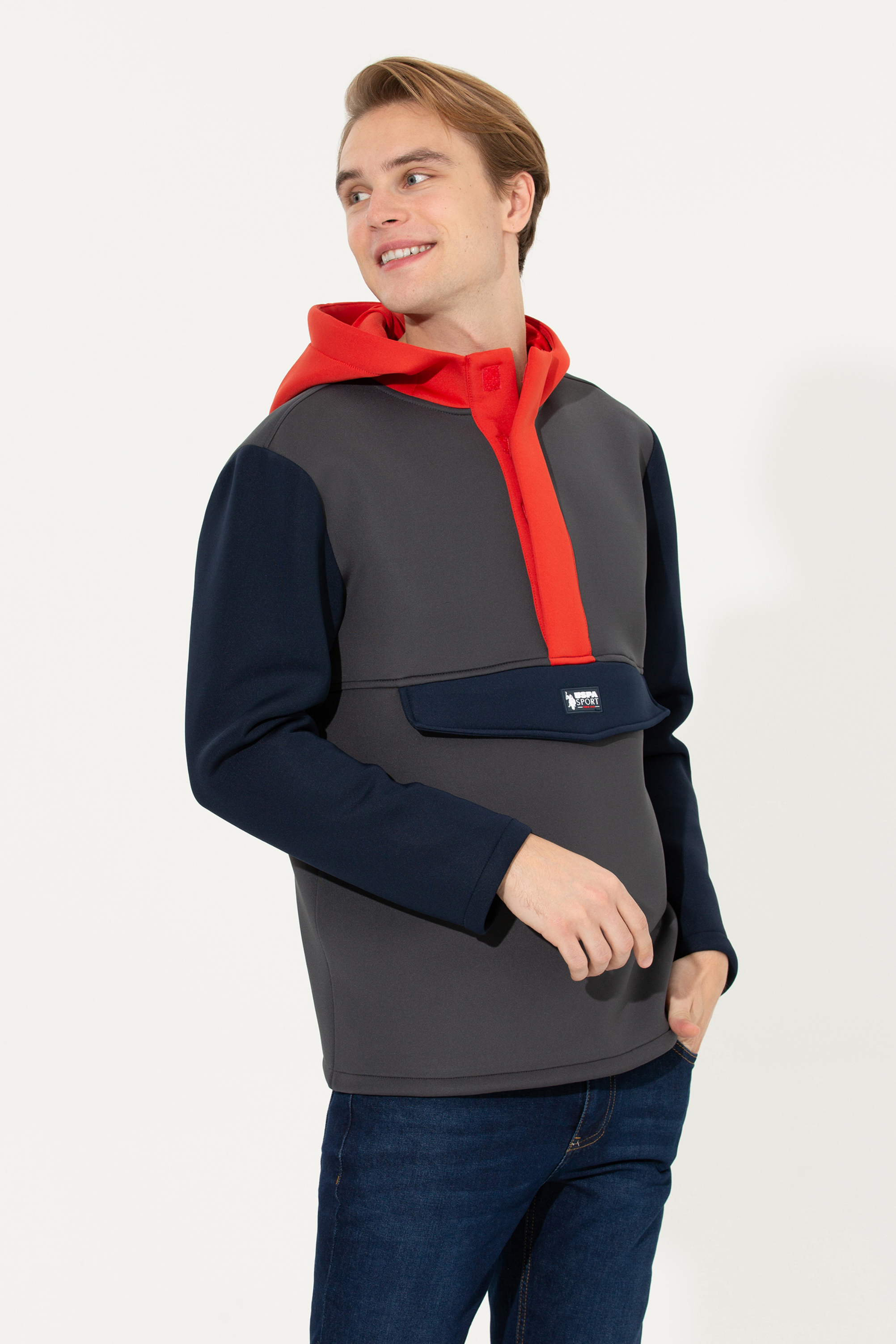 

Анорак мужской U.S. POLO Assn. G081SZ0820LETRO серый S, G081SZ0820LETRO