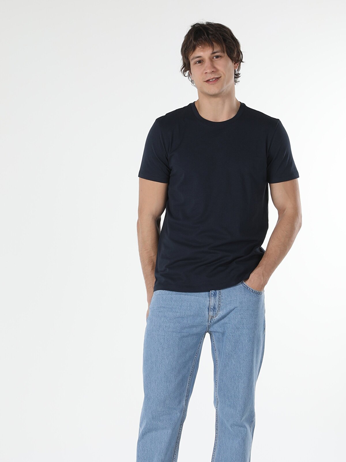 

Футболка мужская Colins CLTKTTSHM0022575_q1.v1 синяя XXL, CLTKTTSHM0022575_q1.v1
