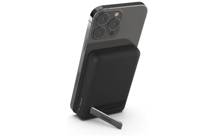 

Внешний аккумулятор Belkin Power Bank 5000 мА/ч, черный (BPD004btBK), Блок питания Belkin Power Bank 5K, черный