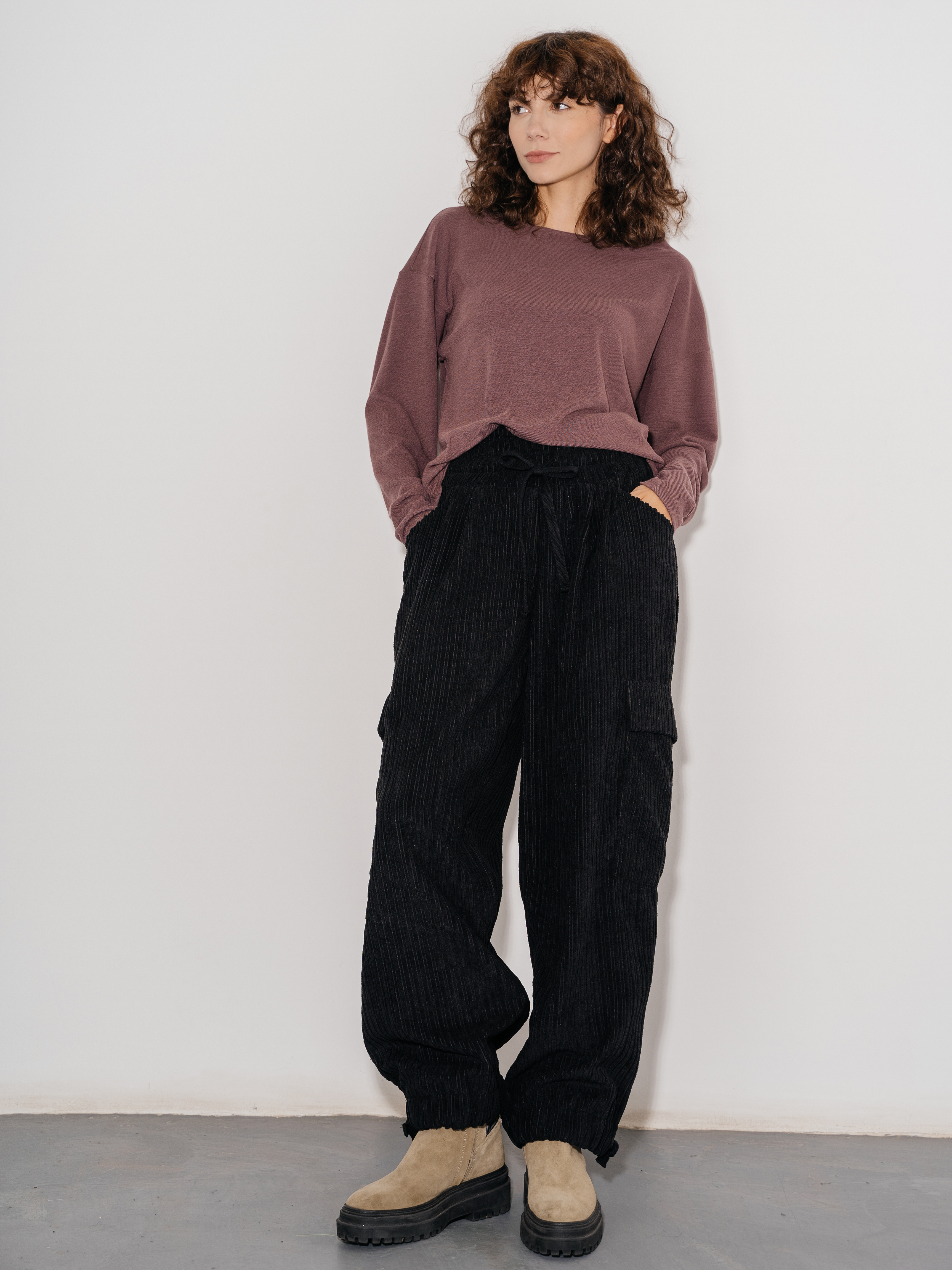 

Брюки женские Модный дом Виктории Тишиной Улла черные XL, Черный, Улла