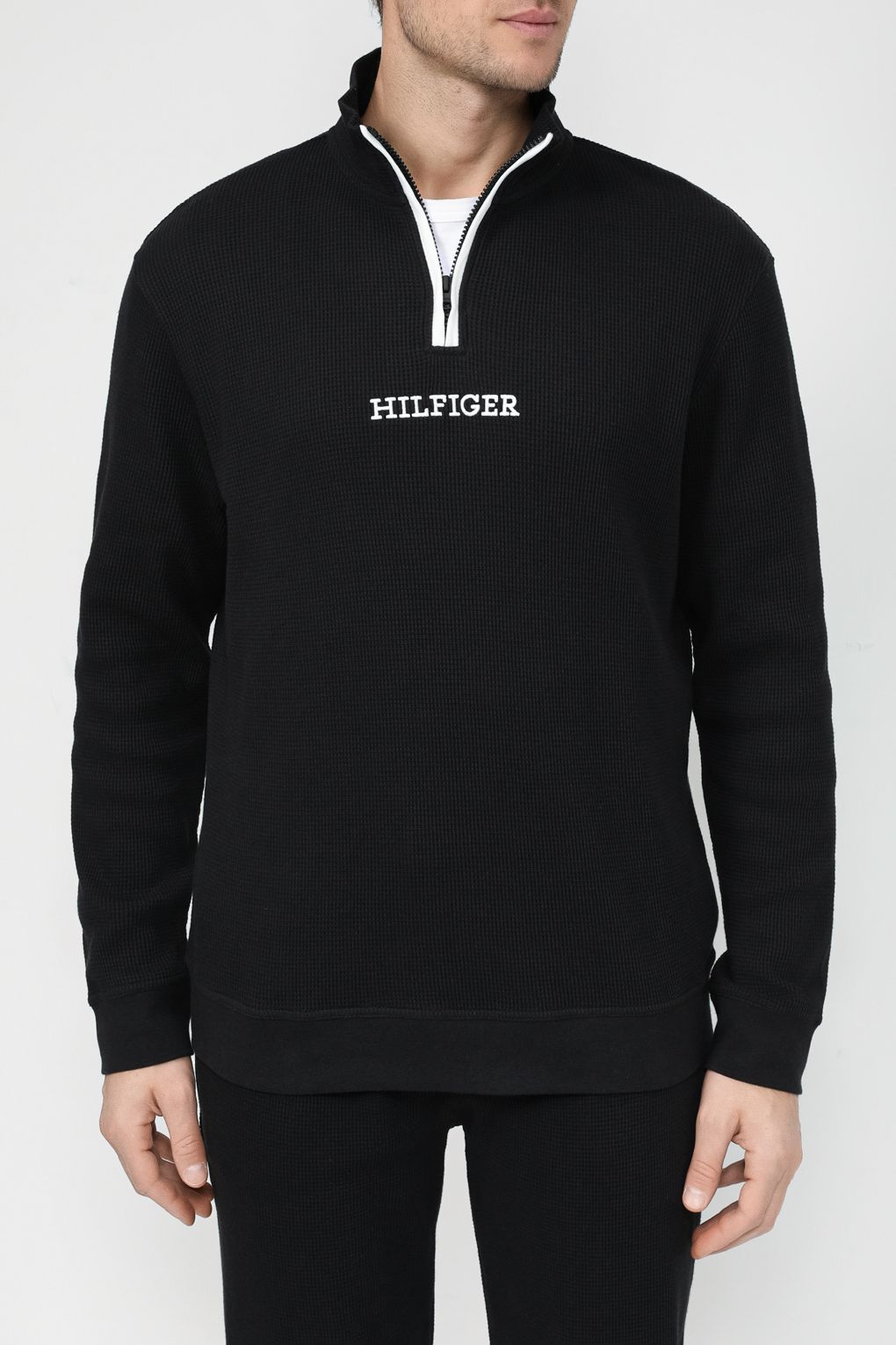 

Толстовка мужская Tommy Hilfiger UM0UM03095 черная XL, Черный, UM0UM03095