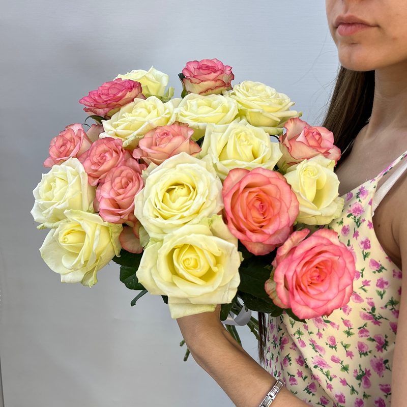 

Букет Роза 4075 19 шт, Роза