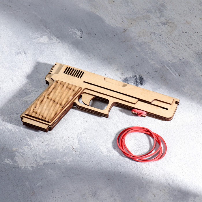 Сувенир деревянный Пистолет игрушечный резинкострел ТТ, стреляет резинками