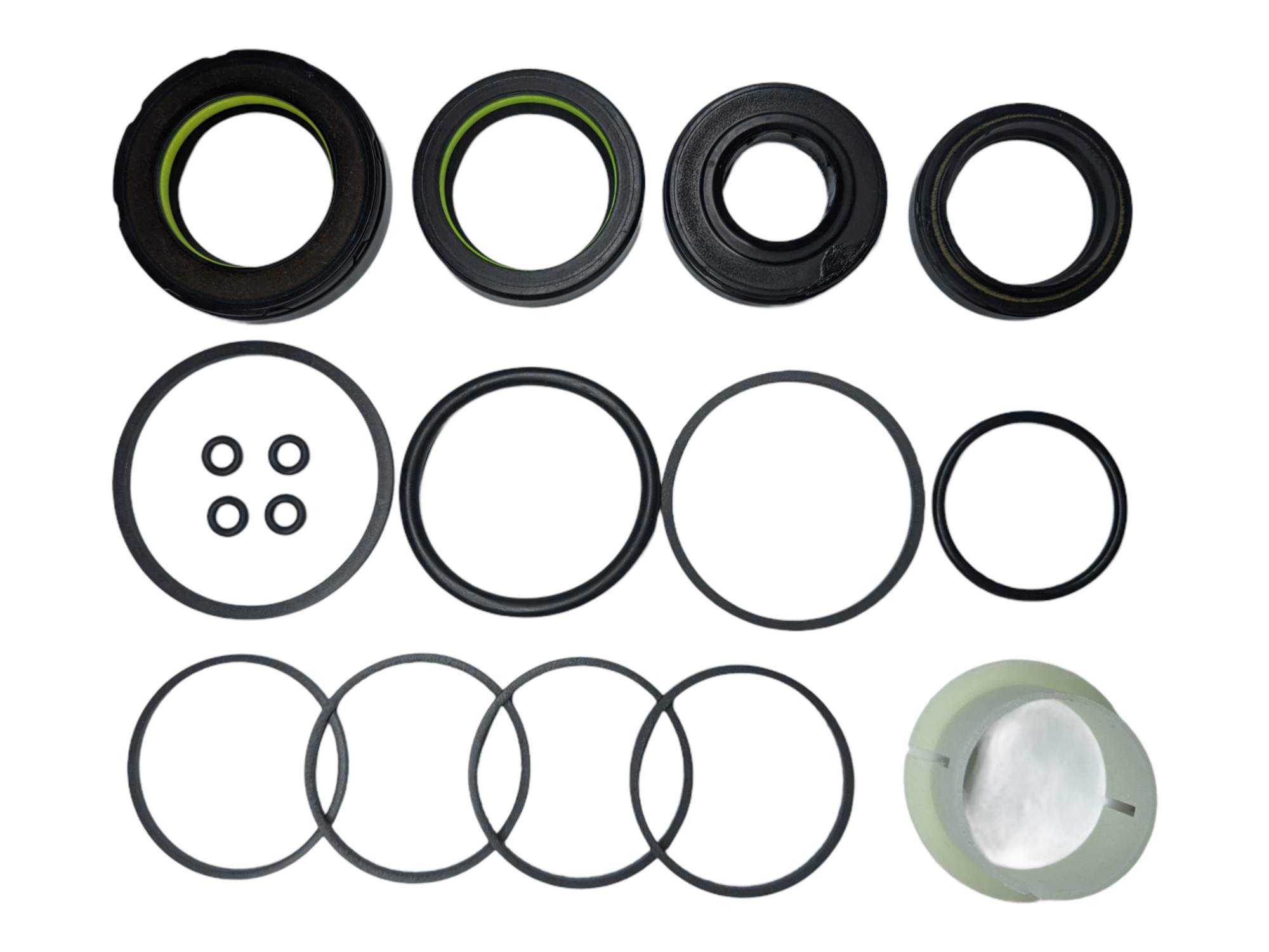 

Ремкомплект рулевой рейки Emmetec RE9005KIT с ГУР для NISSAN Primastar, OPEL Vivaro, RE9005KIT