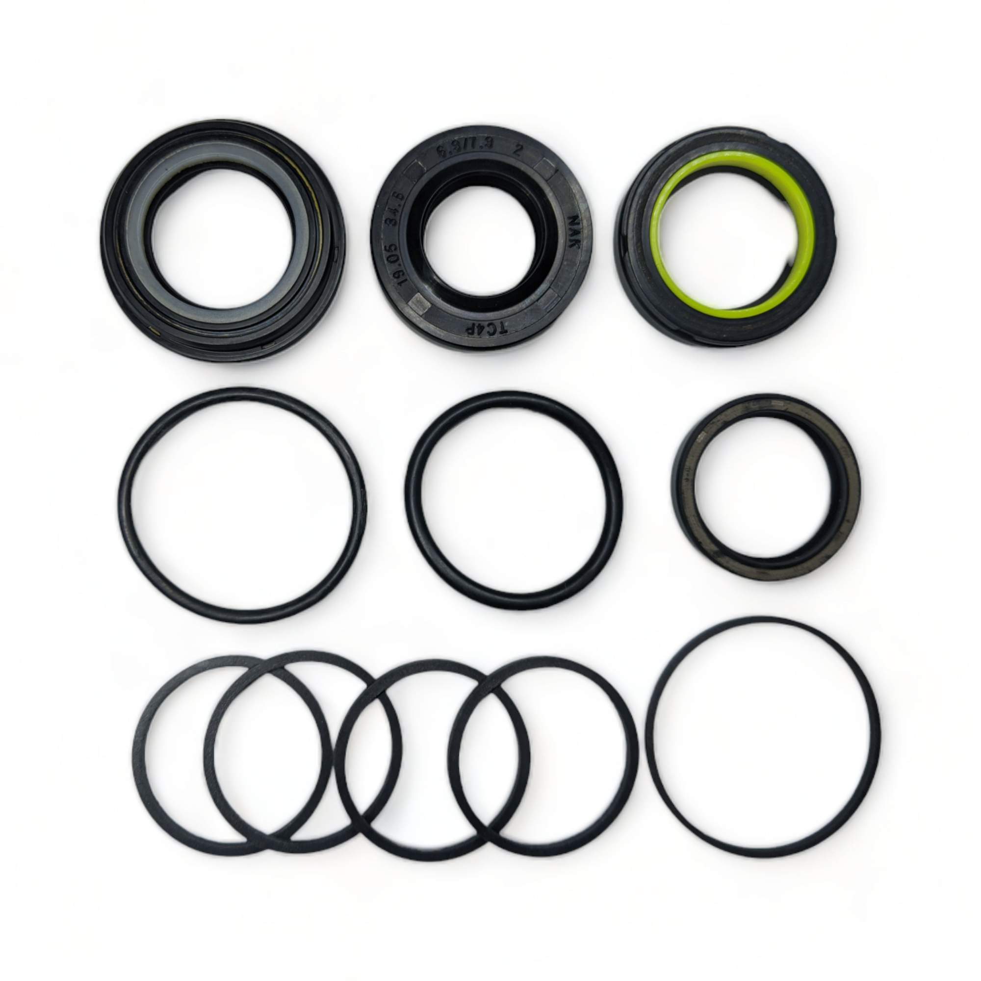 

Ремкомплект рулевой рейки Emmetec SK9001KIT с ГУР для SKODA Felicia, SK9001KIT
