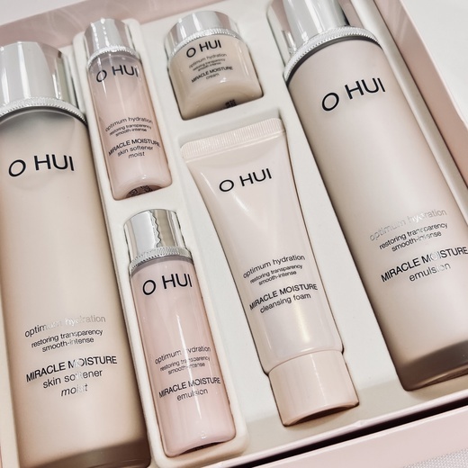 

O HUI увлажняющая, восстанавливающая линейка Miracle Moisture 2pcs