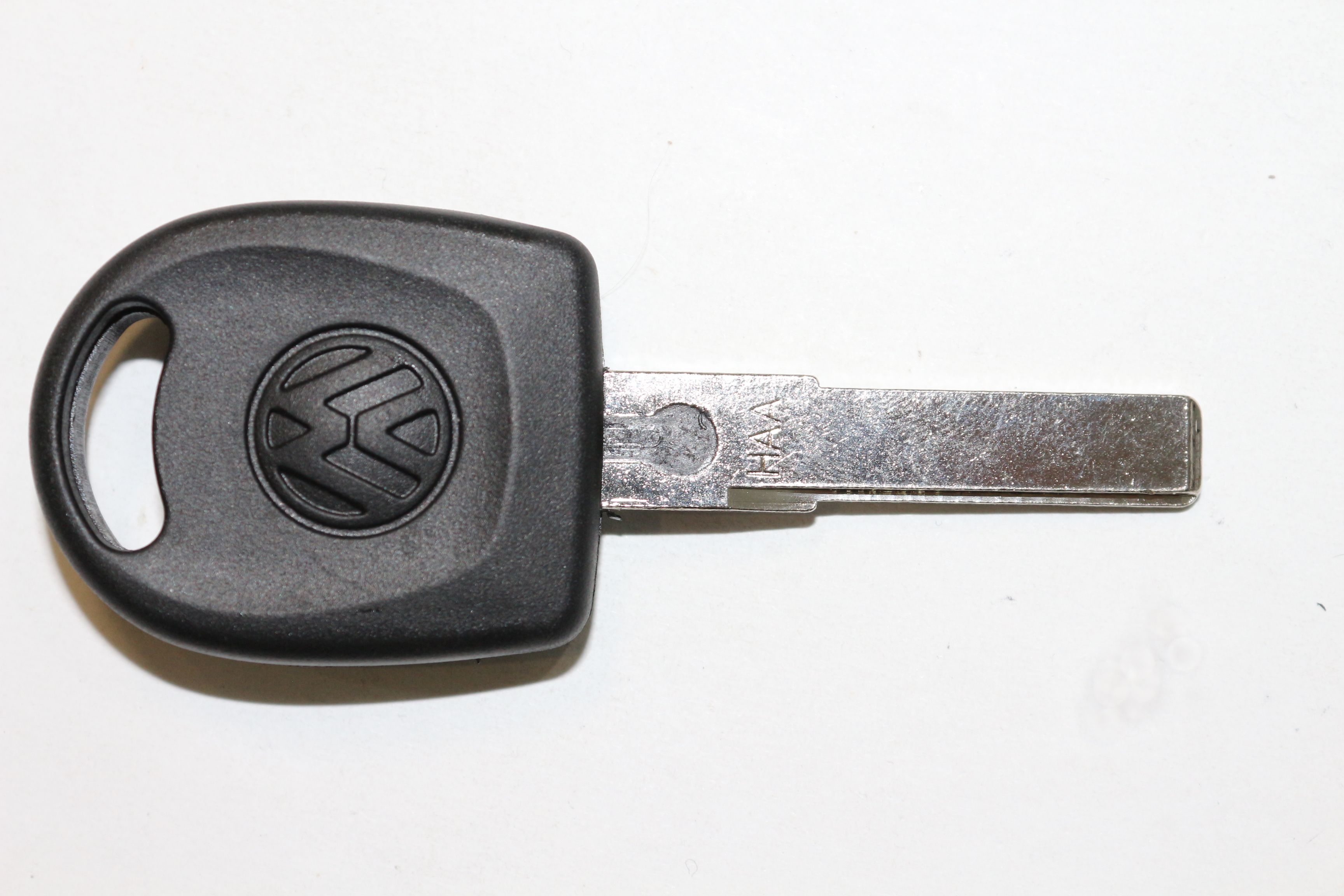 

Ключ зажигания Autokey заготовка для Volkswagen с чипом ID44