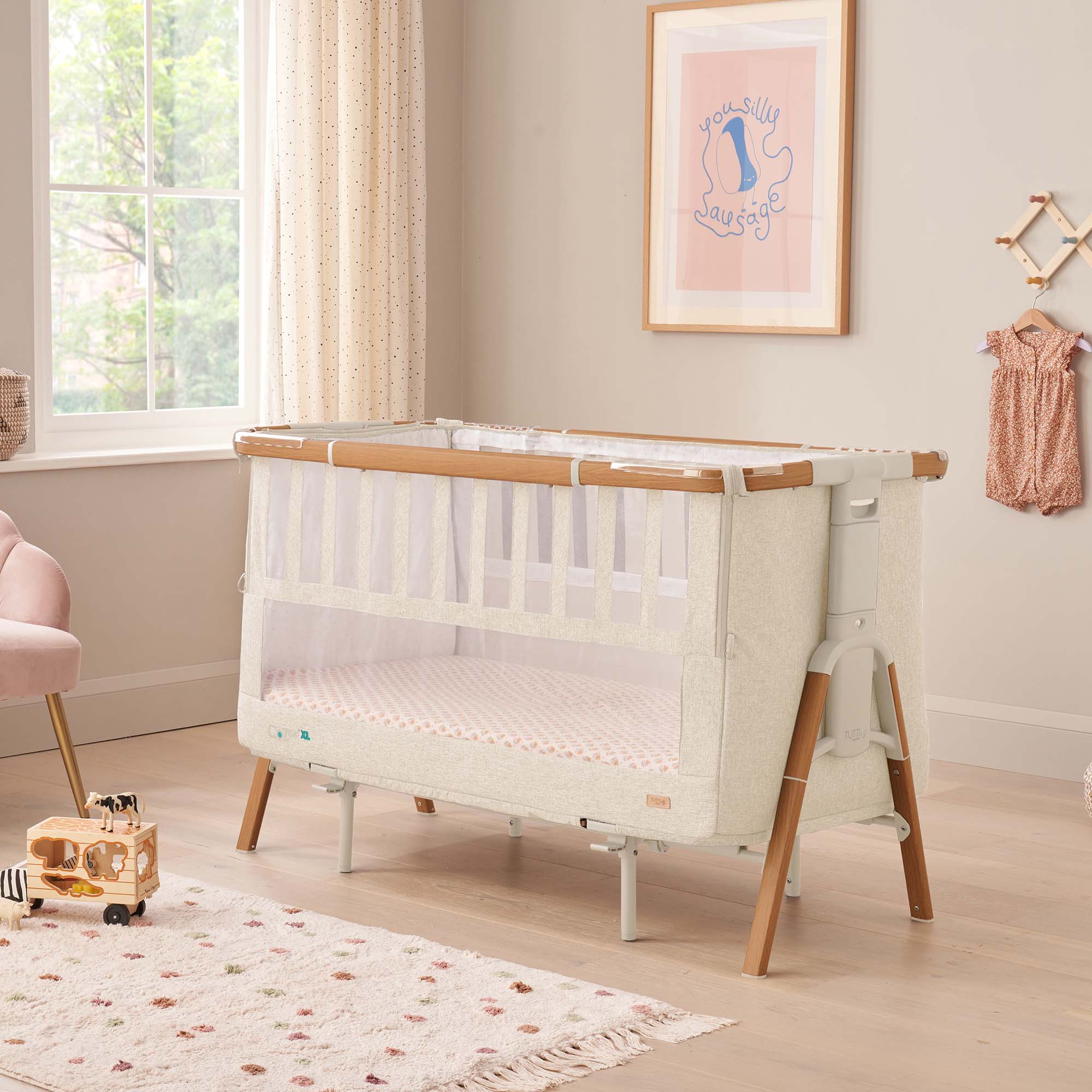 Кровать-трансформер приставная Tutti Bambini CoZee XL 120х60 см Scandinavian Walnut, Ecru