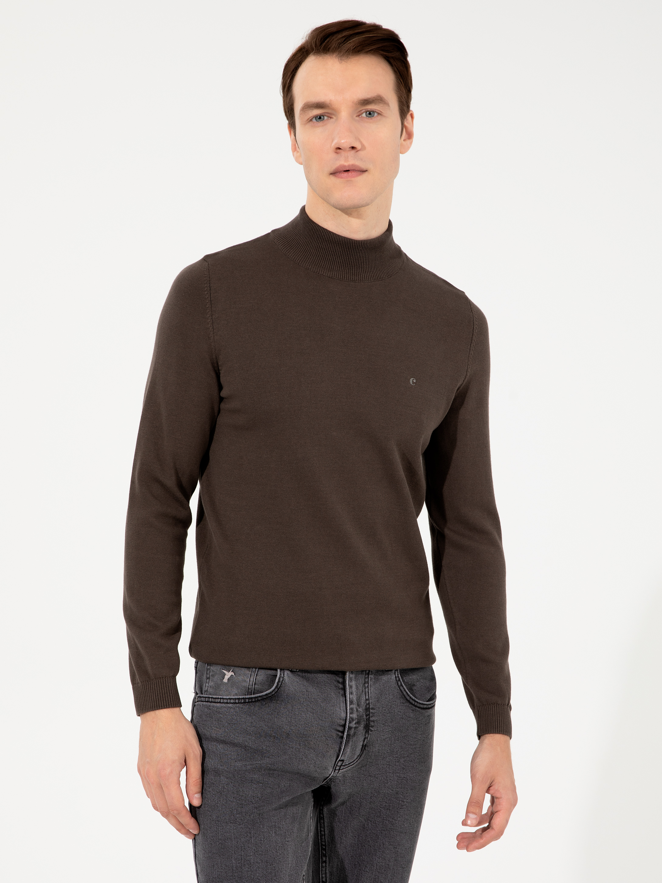 

Джемпер мужской Cacharel G051GL0TK0LEOB хаки 2XL, G051GL0TK0LEOB
