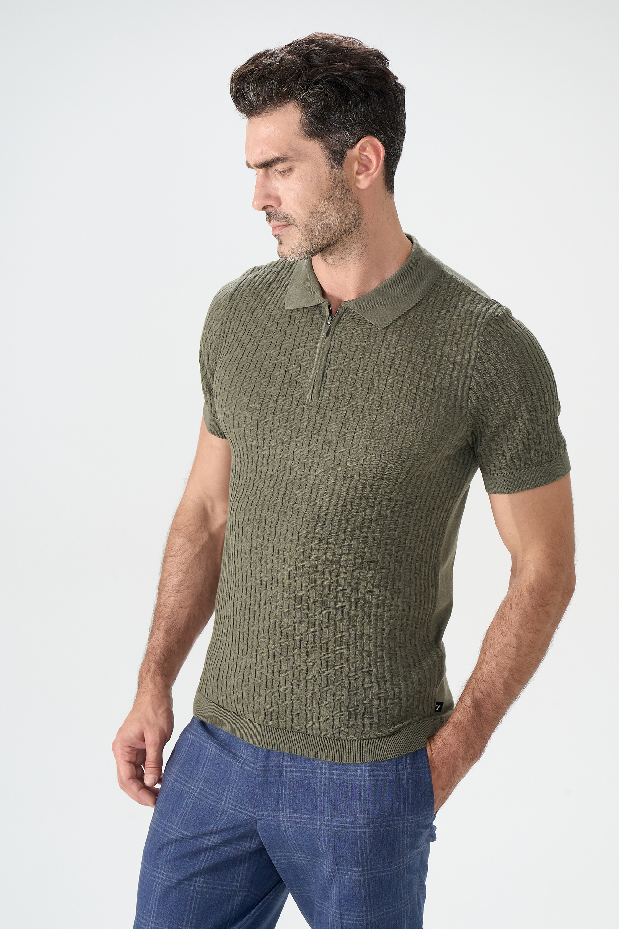 

Джемпер мужской Cacharel G051SZ0TK0BERTA хаки L, G051SZ0TK0BERTA