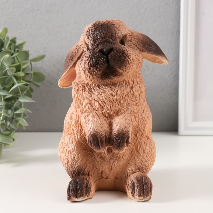 

Копилка Кролик №4 Сиамский окрас высота 17,5 см, ширина 11,5 см, длина 11,5 см