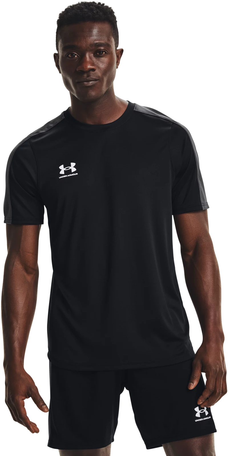 

Футболка мужская Under Armour Challenger Training Top черная 2XL, Черный, Challenger Training Top