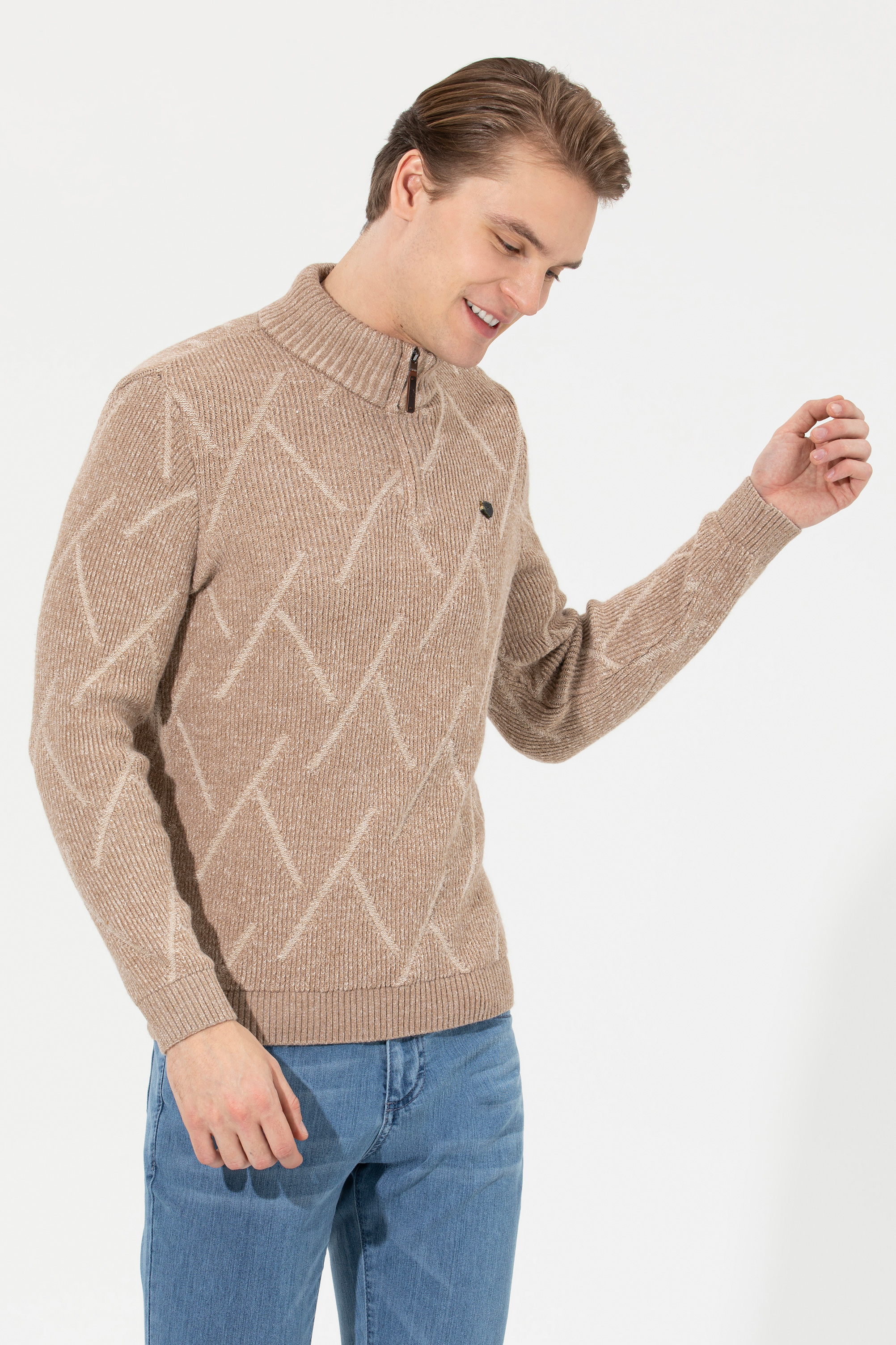 

Джемпер мужской U.S. POLO Assn. G081SZ0TK0BOSY коричневый XS, G081SZ0TK0BOSY
