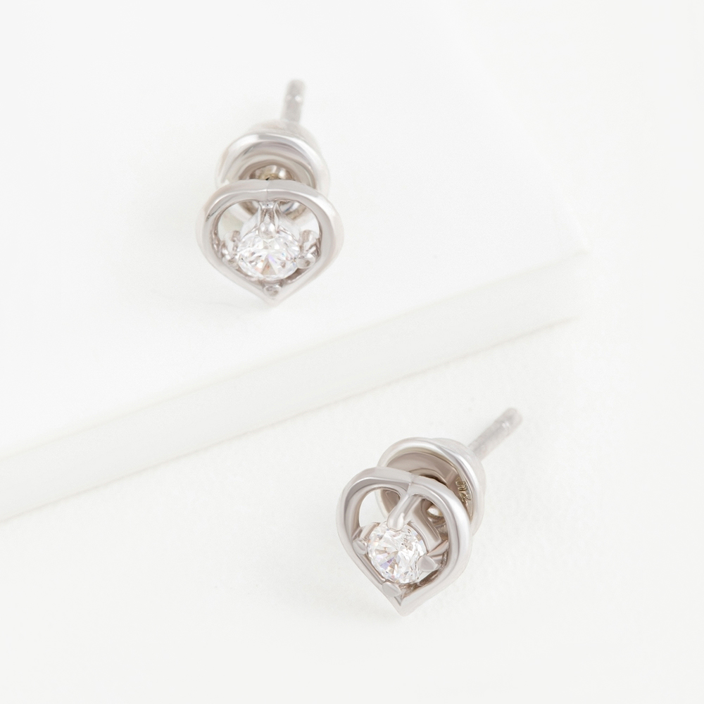 

Серьги-пусеты из серебра с фианитом НАШЕ ЗОЛОТО ЗК6001149-00775, ЗК6001149-00775