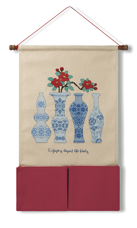 фото Набор для вышивания настенного органайзера цветок и ваза, 2871001 xiu crafts
