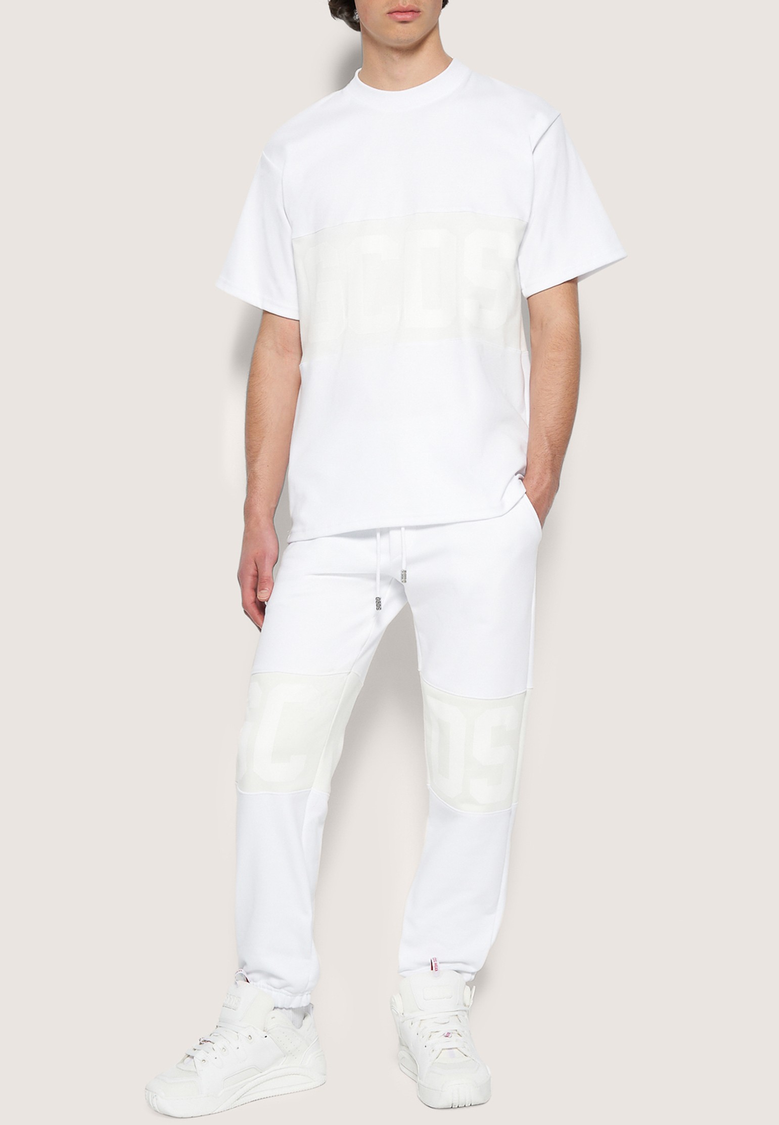 Спортивные брюки мужские GCDS 128924 белые XS
