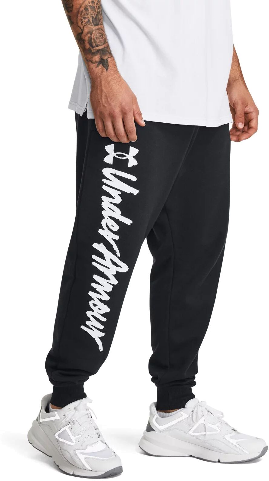 Спортивные брюки мужские Under Armour Ua Rival Fleece Graphic Jgrs черные S/M