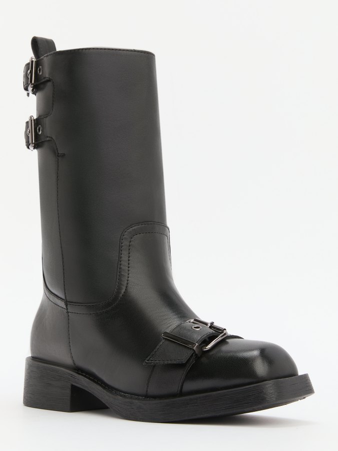 

Полусапоги женские Tendance GLC6062C-01 черные 40 EU, Черный, GLC6062C-01