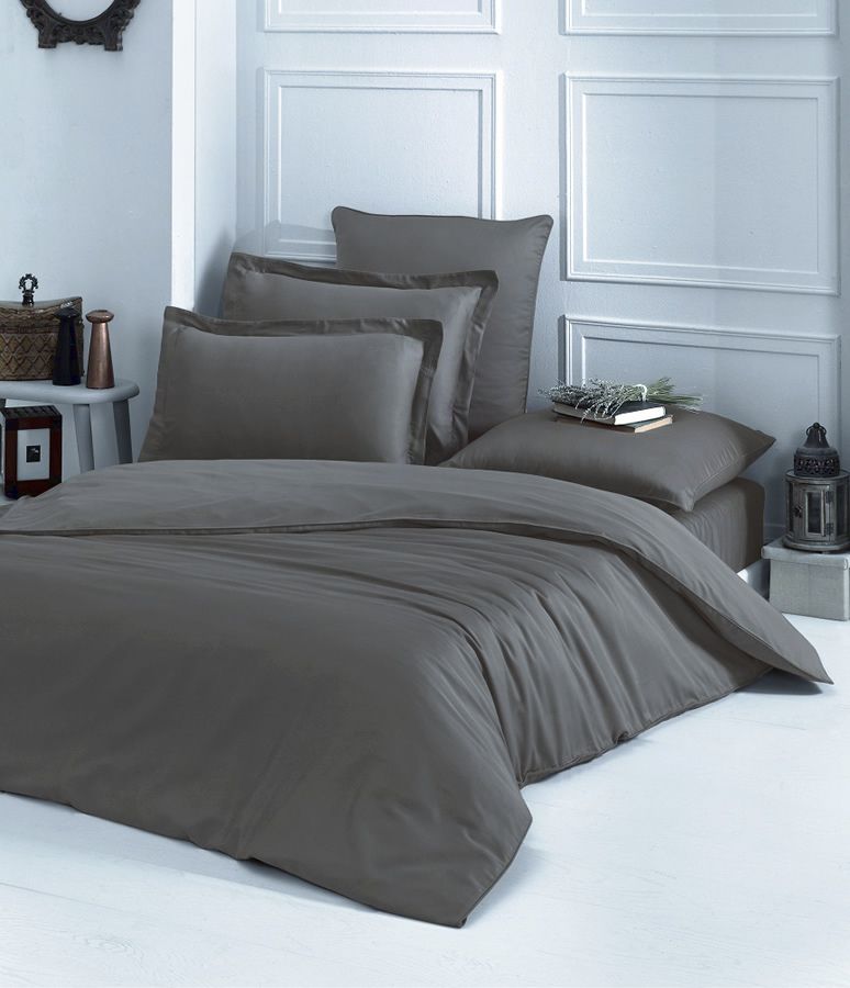 

Постельное бельё Maktex тенсель Евро Макси 60S 130 Горький шоколад с наволочками 50х70, Постельное белье тенсель Евро Макси 50х70