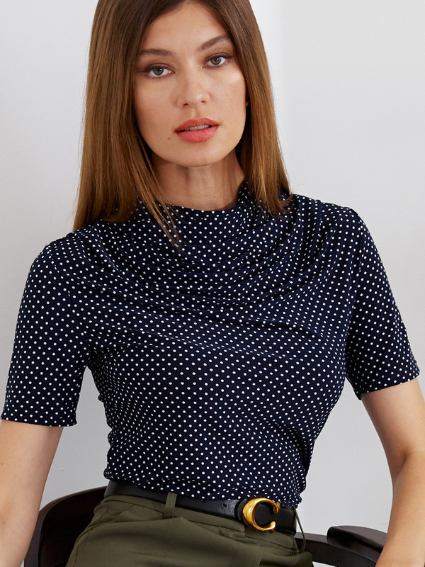 

Блуза женская EVA BERTEN А115 синяя 7XL, Синий, А115